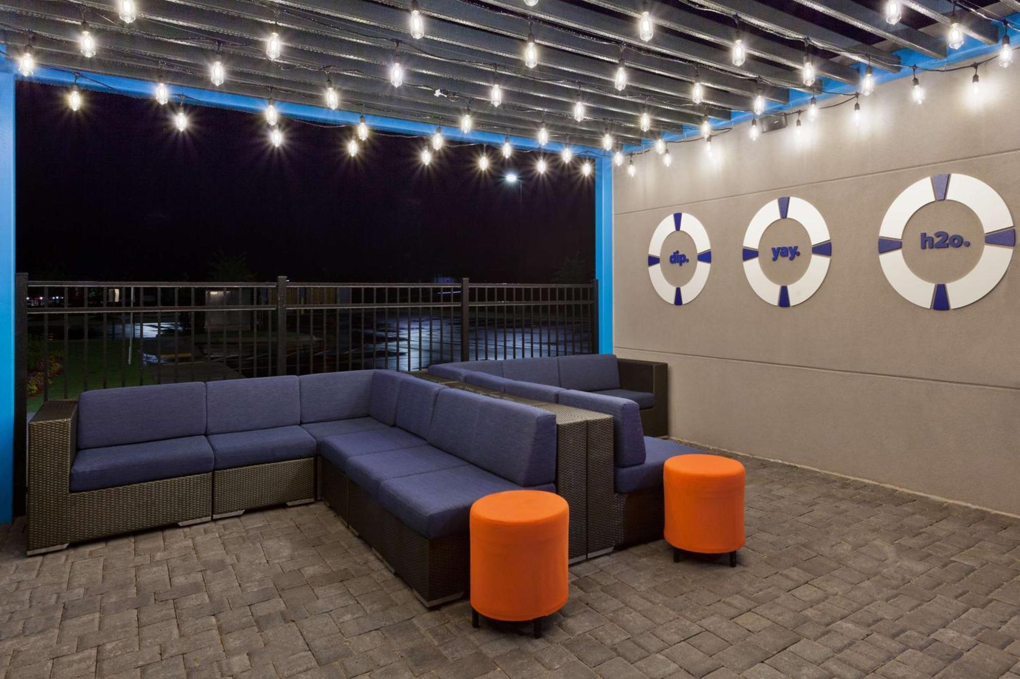 Hotel Tru By Hilton Auburn Exterior foto